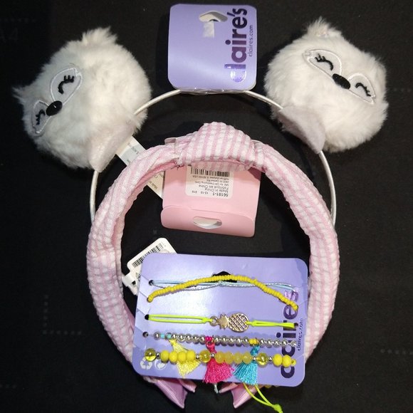 Bundle of Claire's headbands and bracelets - Picture 1 of 8
